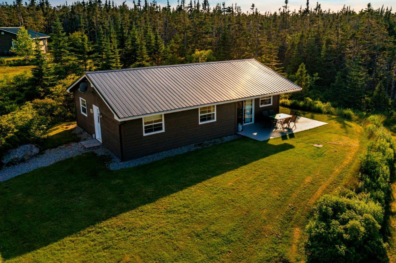 Lonely Rock Seaside Bungalows Larry's River Exterior photo